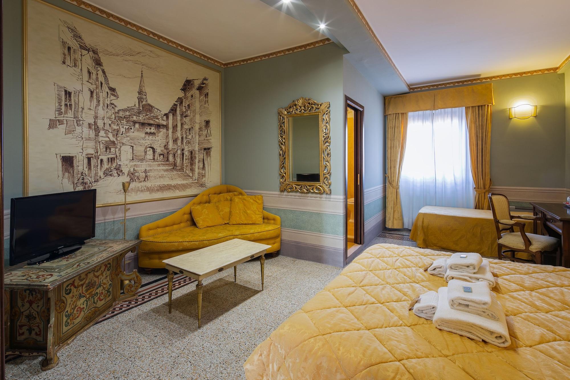 I Portici Hotel - Residenza D'Epoca Arezzo Bagian luar foto