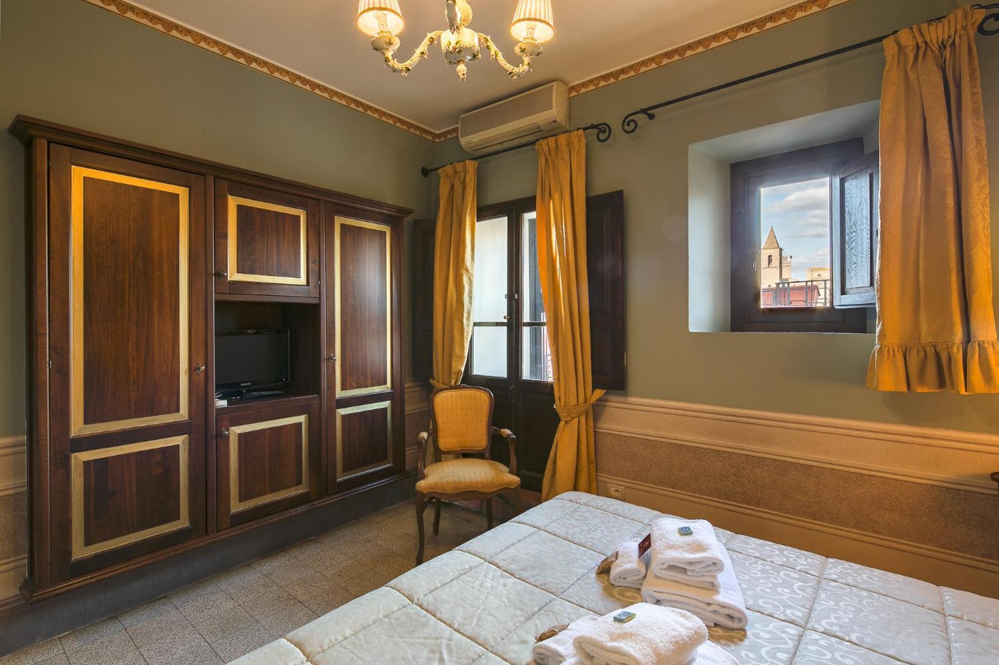 I Portici Hotel - Residenza D'Epoca Arezzo Bagian luar foto