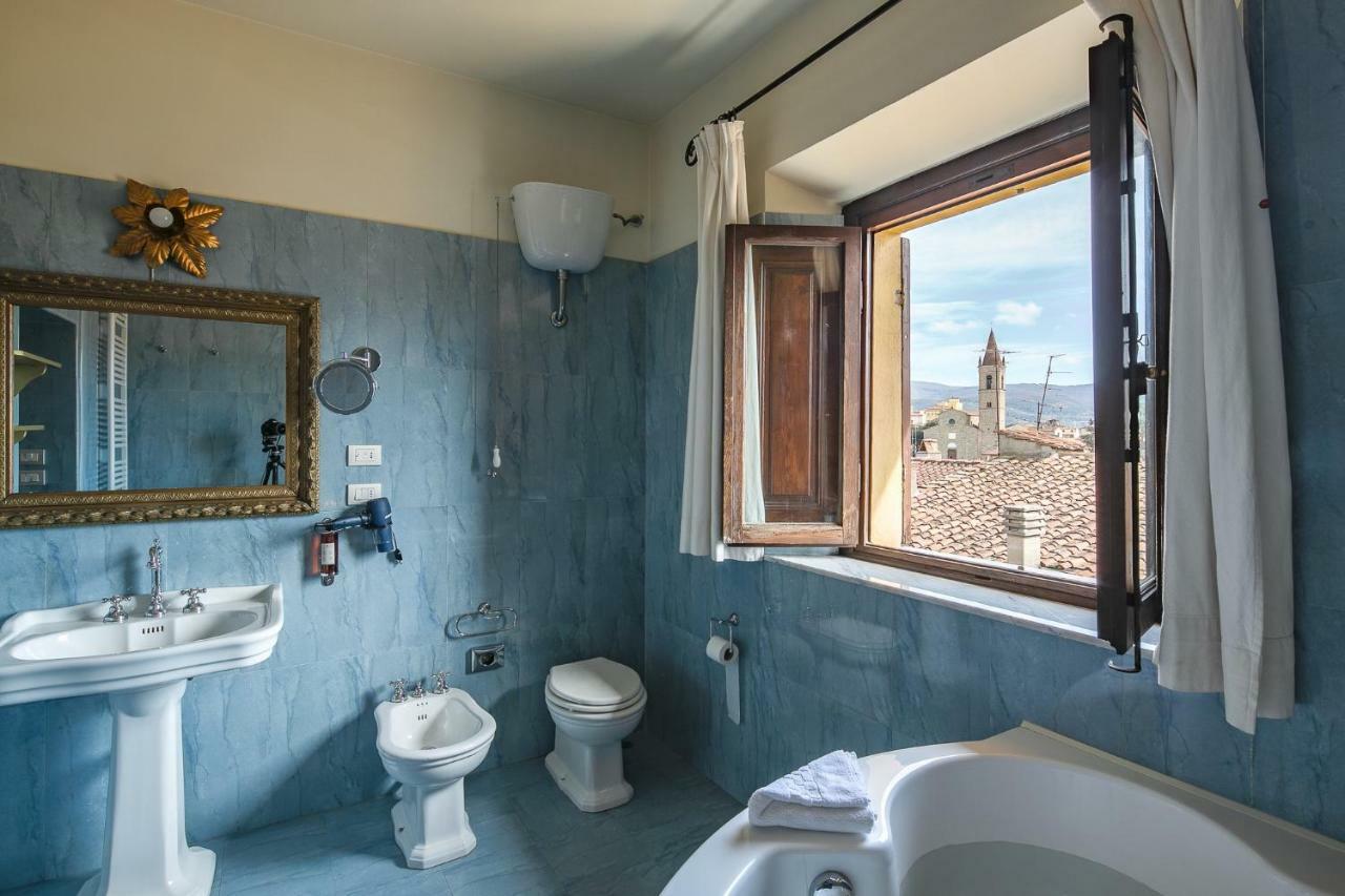 I Portici Hotel - Residenza D'Epoca Arezzo Bagian luar foto